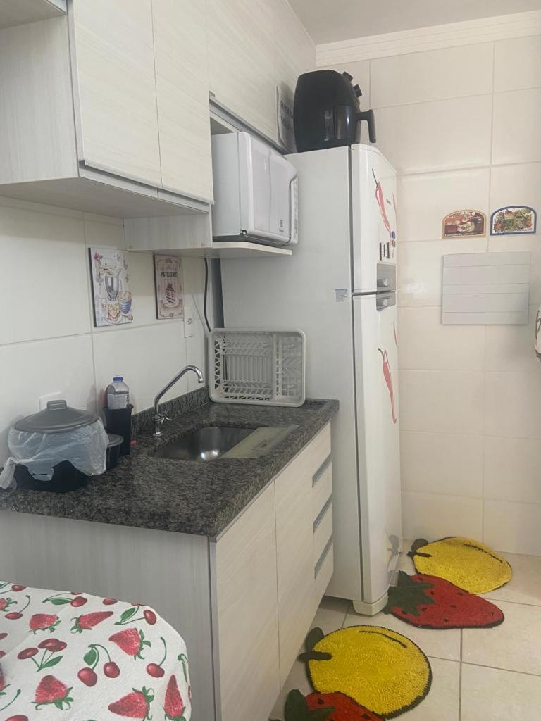 Apartamento Mari 1 Sao Carlos  Bagian luar foto